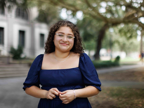 “I never thought attending Rollins would be possible for me. Thanks to the support of donors like you, I’m thriving at my dream school and taking full advantage of the life-changing opportunities that a Rollins education offers. I hope that future students can, too.”