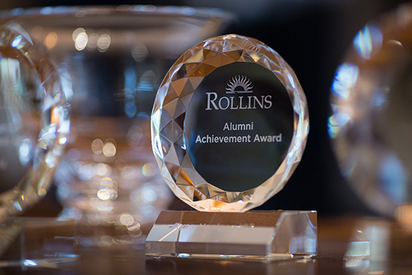 Our Alumni Awards program celebrates the accomplishments and service of alumni who add to Rollins’ distinction.