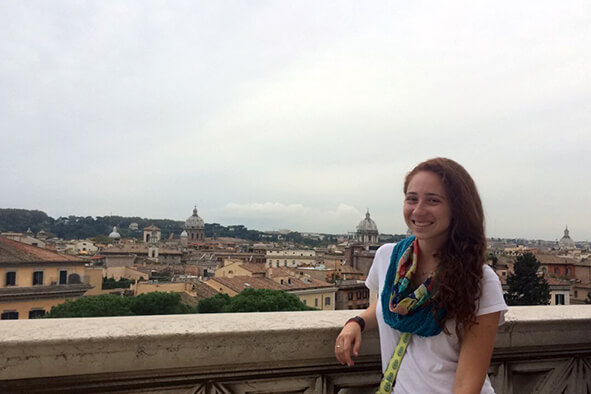 To learn more about Italy, students will study Italian language and live in apartments in local Roman neighborhoods!