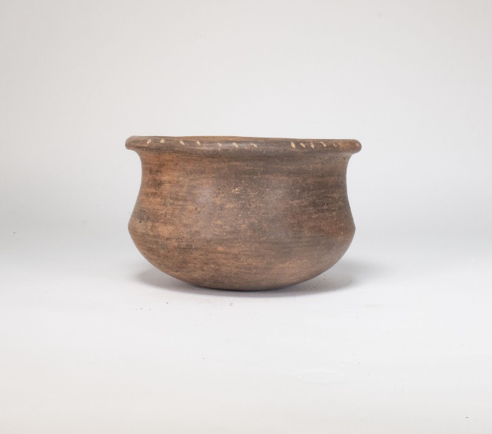 Earthenware Bowl with Rolled Rim